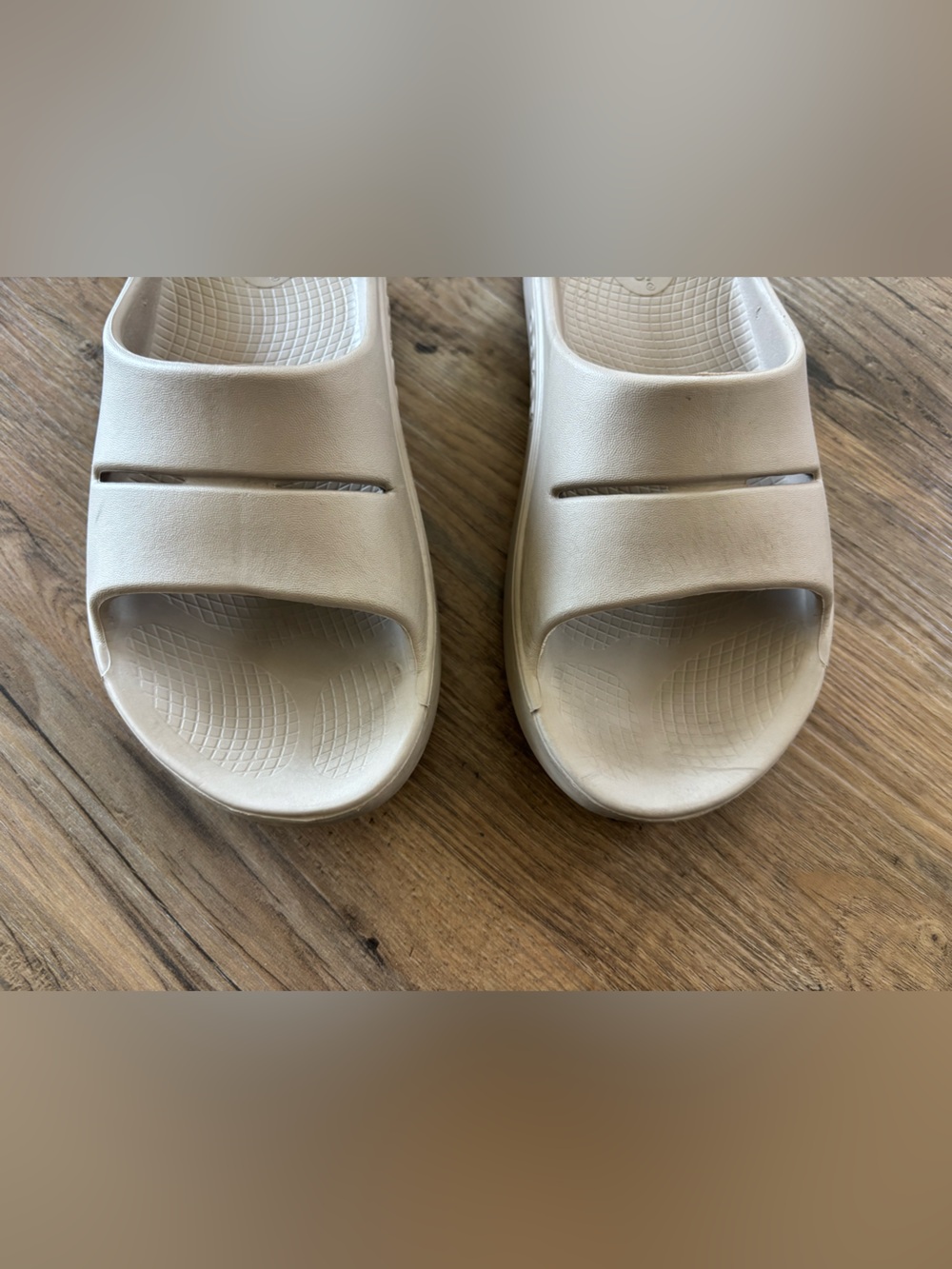 OOFOS Recovery Slide Sandals – Nomad – Women’s US 7 / Men’s US 5 (EU 38) - Picture 3 of 10